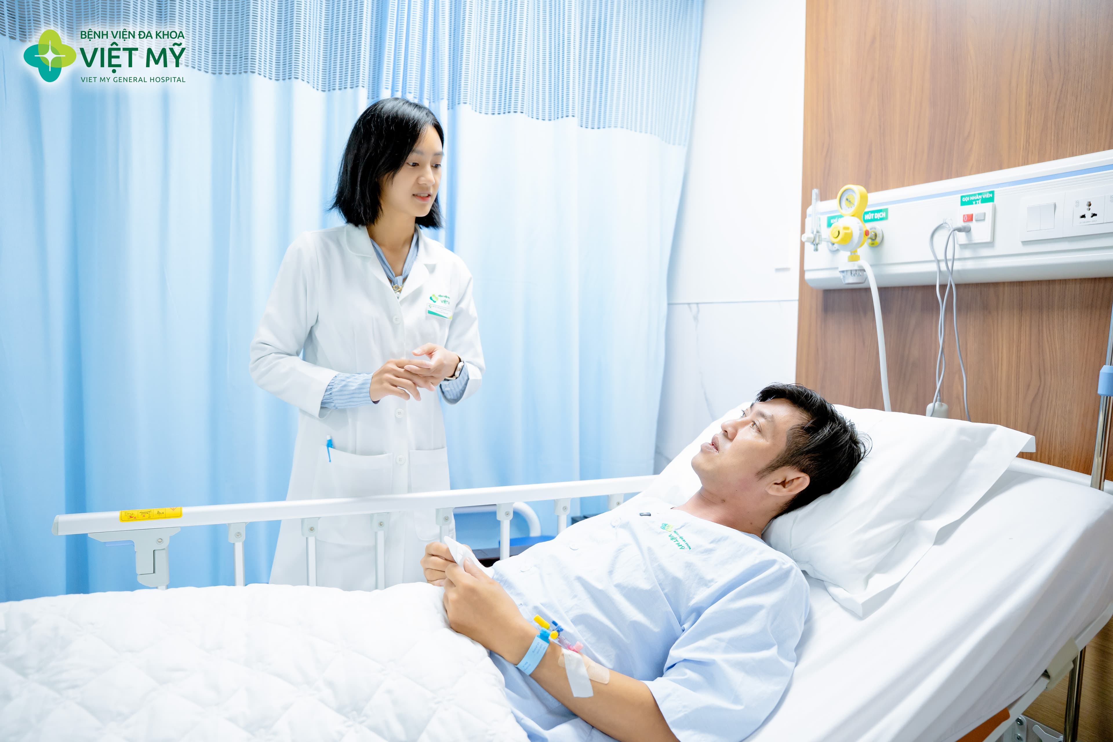 Chủ quan với những cơn đau hạ sườn phải, người đàn ông 41 tuổi nhập viện vì biến chứng sỏi mật